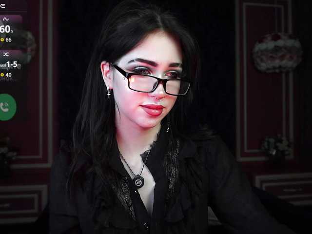 JuicyJess's BongaCams show and profile