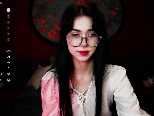 JuicyJess live cam on BongaCams