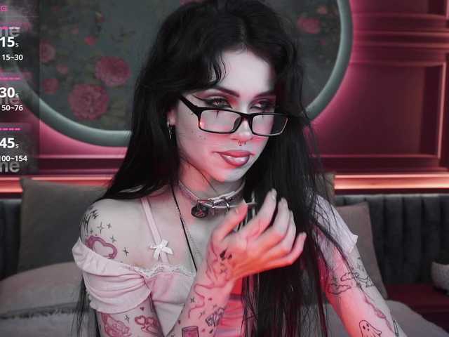 JuicyJess live cam on BongaCams