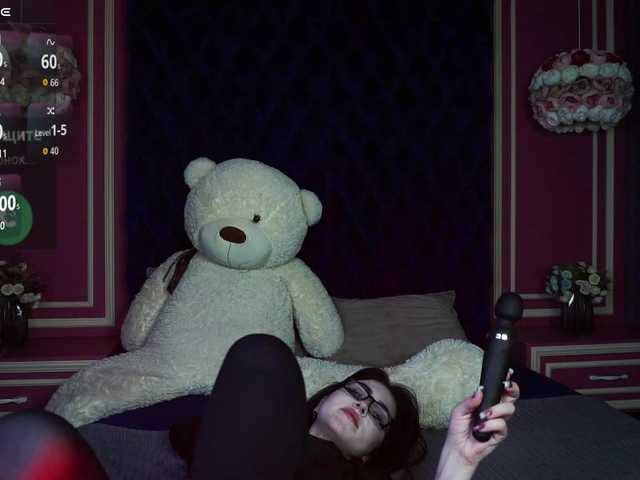 JuicyJess's BongaCams show and profile