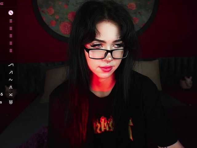 JuicyJess live webcam show