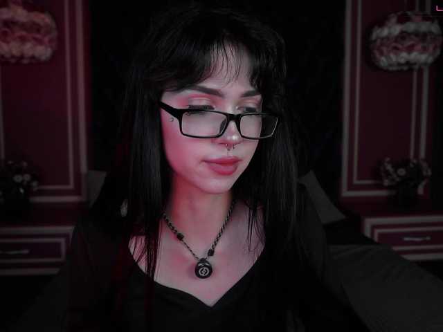 JuicyJess live cam on BongaCams