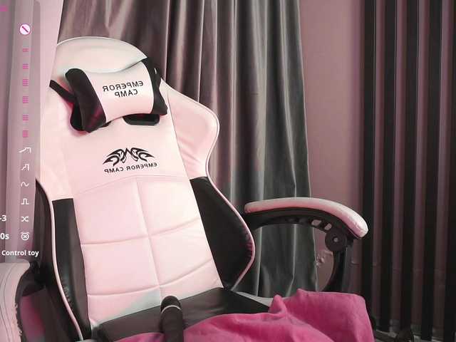 JuicyJess live cam on BongaCams