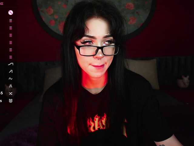 JuicyJess live webcam show