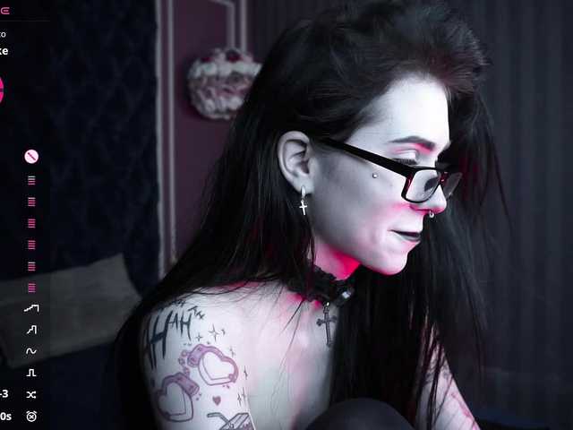 JuicyJess live cam on BongaCams