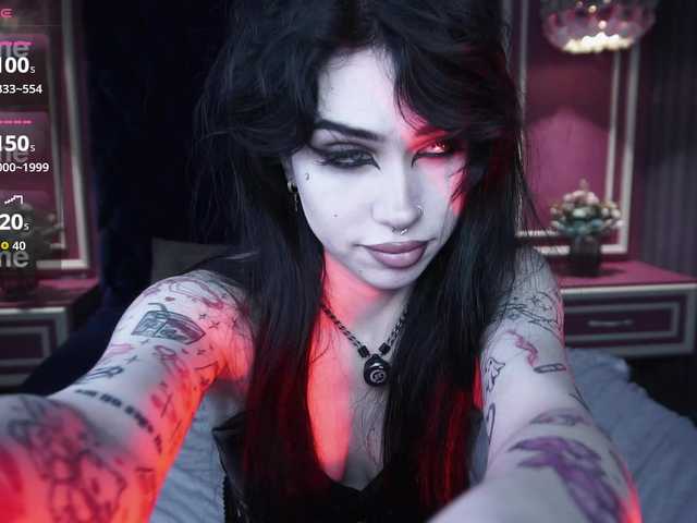 JuicyJess live cam on BongaCams