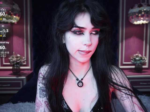 стрип от JuicyJess