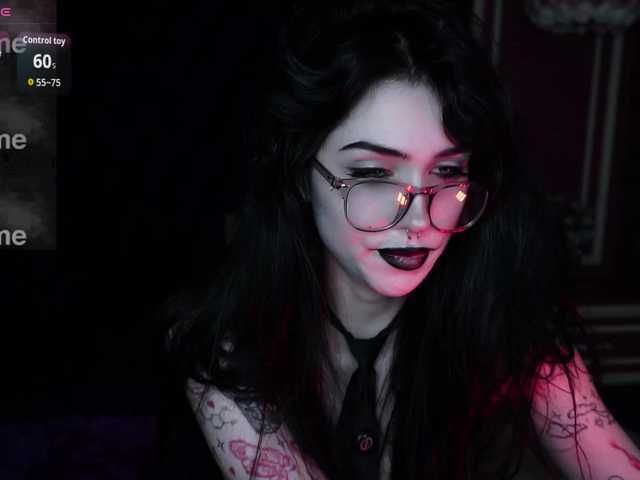 JuicyJess live cam on BongaCams