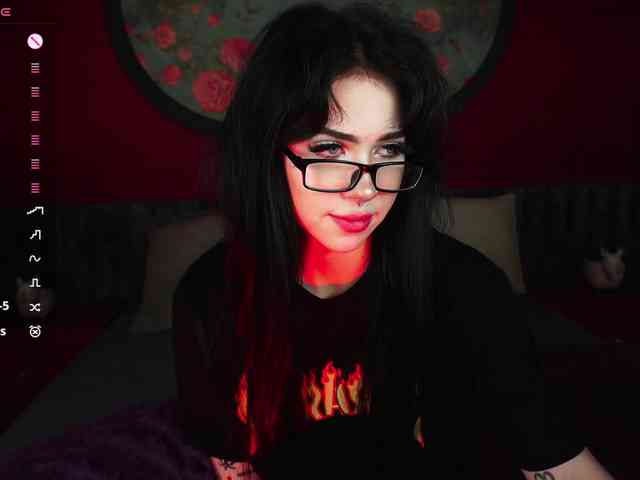 JuicyJess webcam