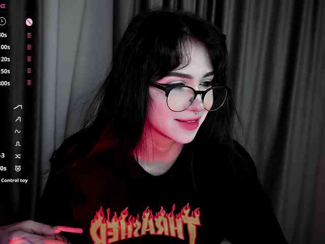 JuicyJess webcam