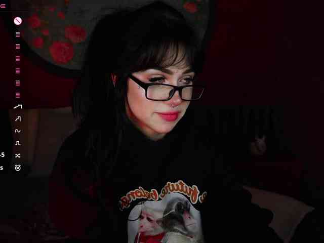 JuicyJess webcam