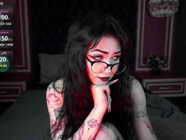 JuicyJess webcam