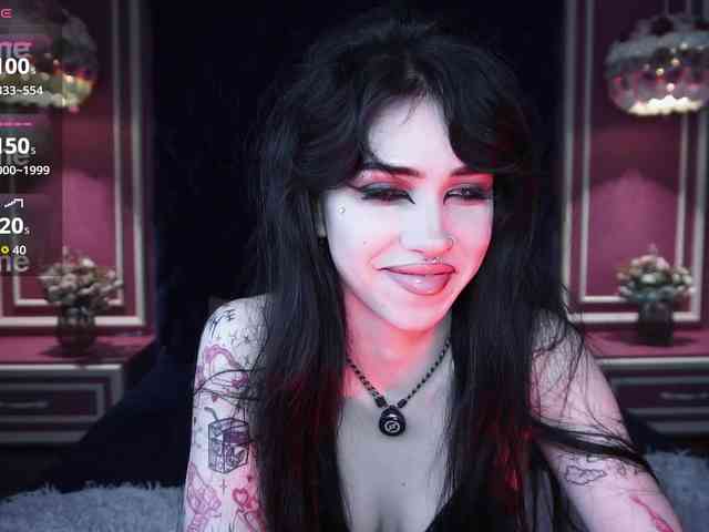 JuicyJess webcam