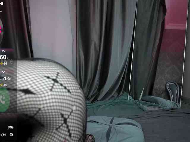 JuicyJess webcam