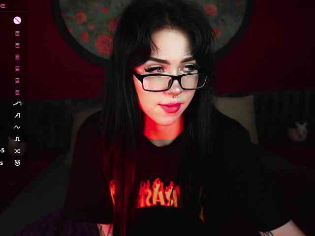 JuicyJess webcam
