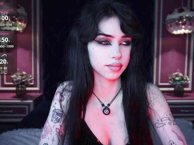 JuicyJess webcam