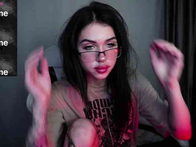 JuicyJess webcam