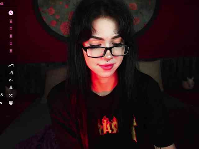 JuicyJess webcam