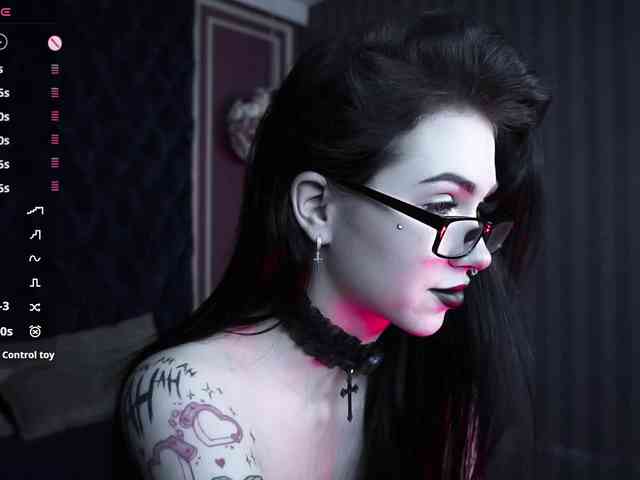 JuicyJess webcam