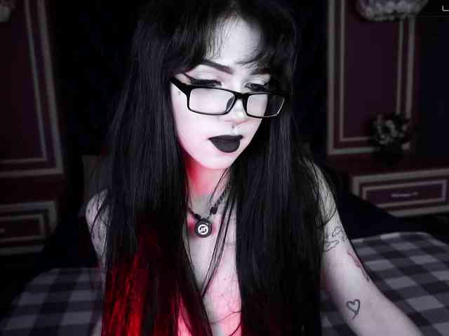 JuicyJess webcam
