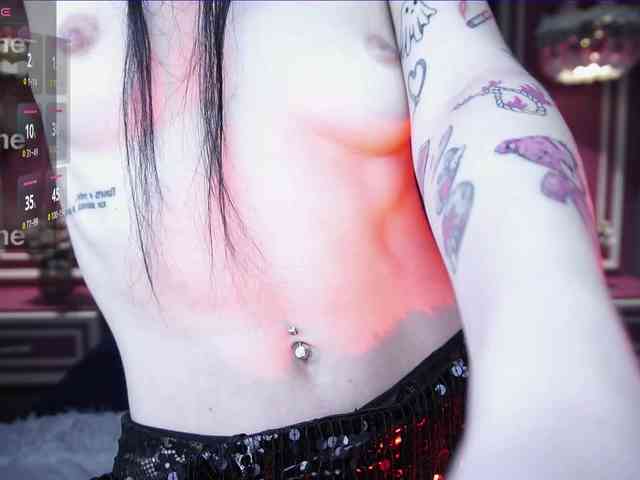 JuicyJess webcam