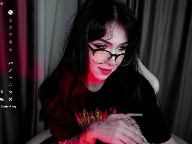 JuicyJess webcam