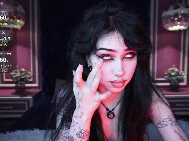 JuicyJess webcam