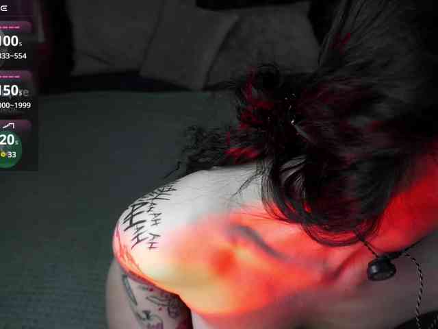 JuicyJess webcam