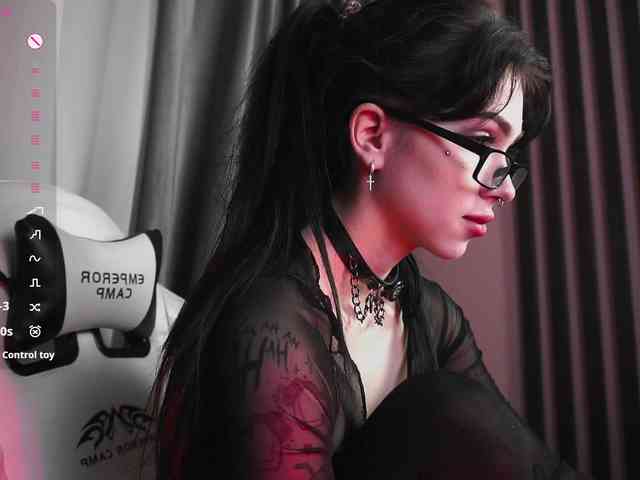 JuicyJess webcam