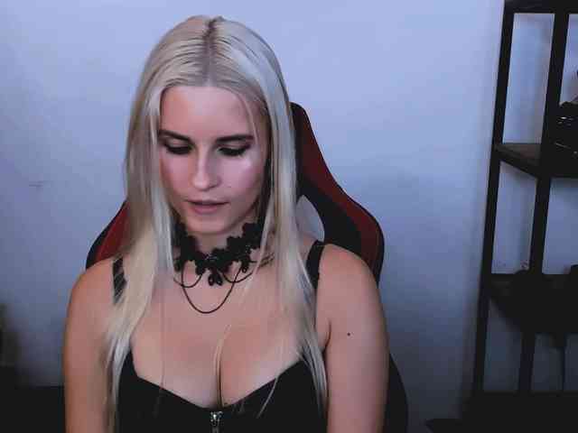 CatrinGood webcam
