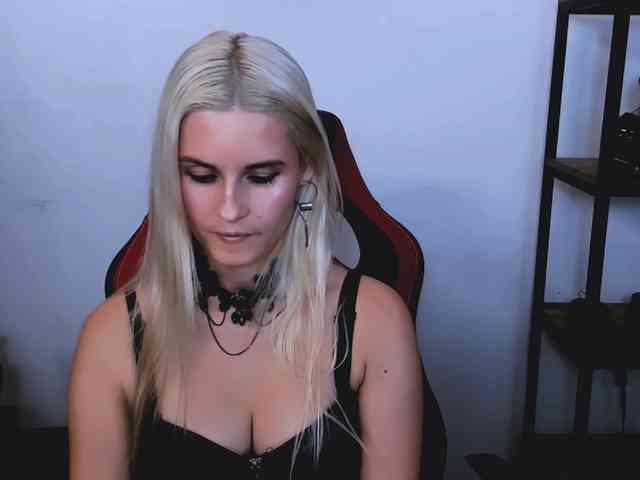 CatrinGood webcam