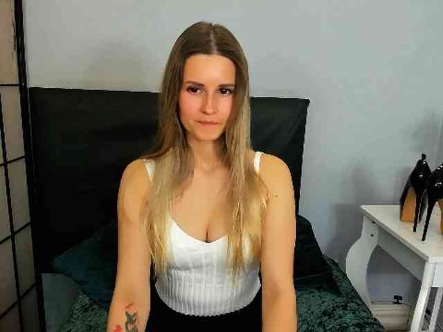 CatrinGood webcam