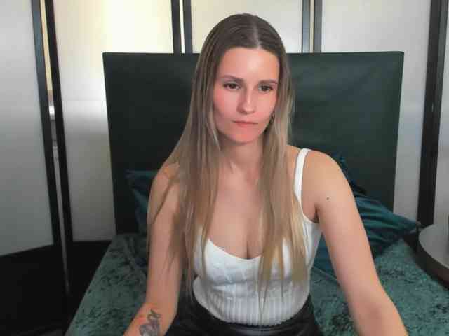 CatrinGood webcam
