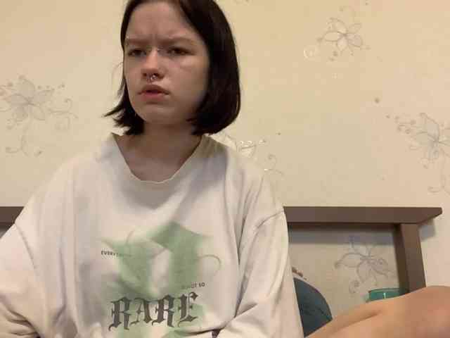 Viola_cutie webcam