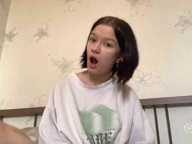 Viola_cutie webcam