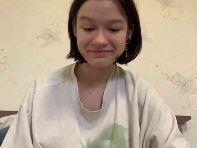 Viola_cutie webcam