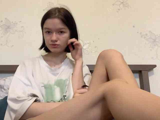 Viola_cutie webcam