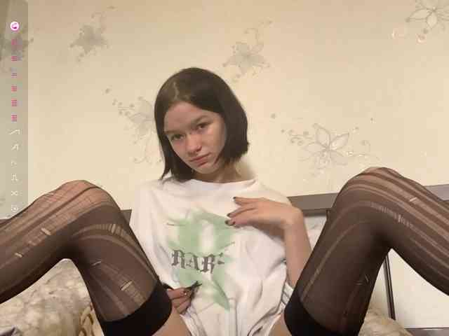 Viola_cutie webcam