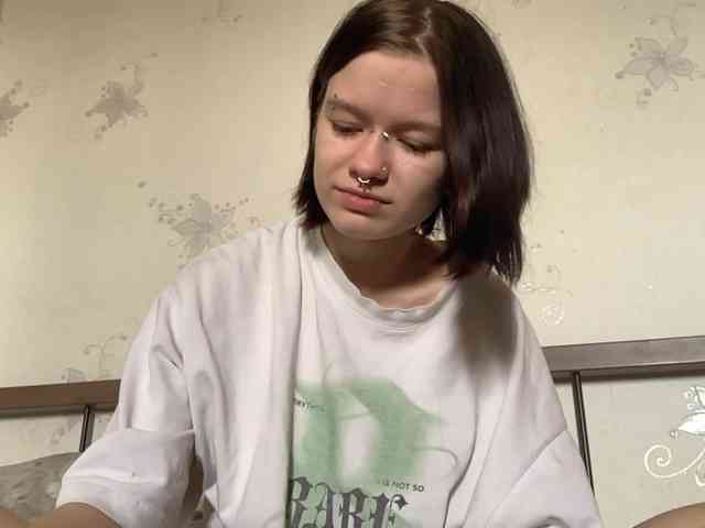 Viola_cutie webcam