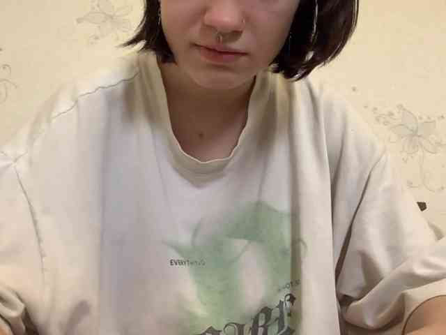 モデル: Viola_cutie