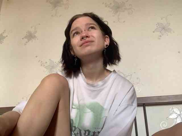 Viola_cutie webcam