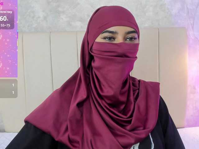 Dakshaa live cam on BongaCams