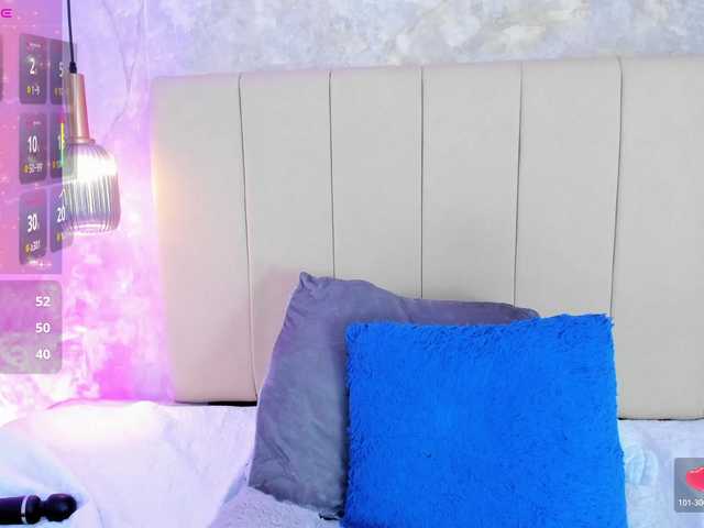 Dakshaa live cam on BongaCams