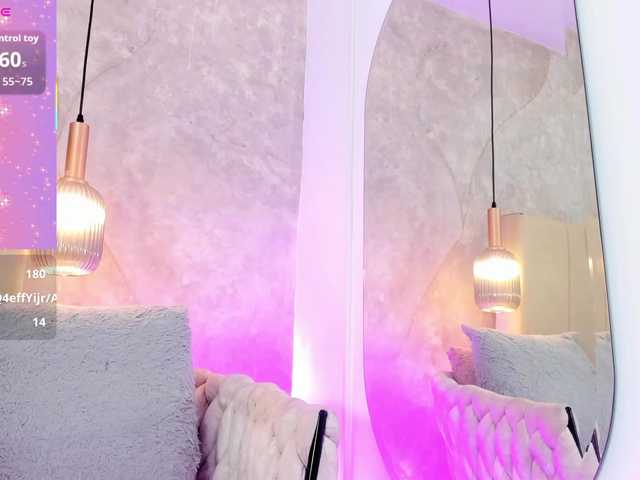 Dakshaa live cam on BongaCams