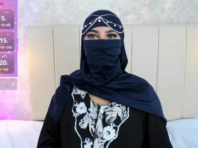 Dakshaa live cam on BongaCams