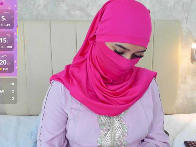 Dakshaa live cam on BongaCams