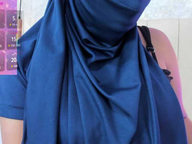 Dakshaa live cam on BongaCams