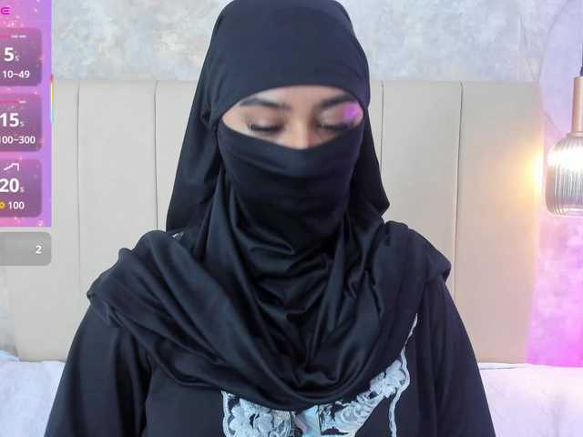 Dakshaa live cam on BongaCams