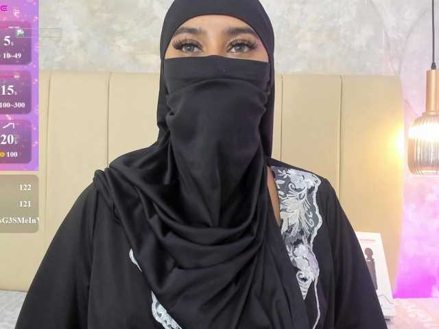 Dakshaa live cam on BongaCams