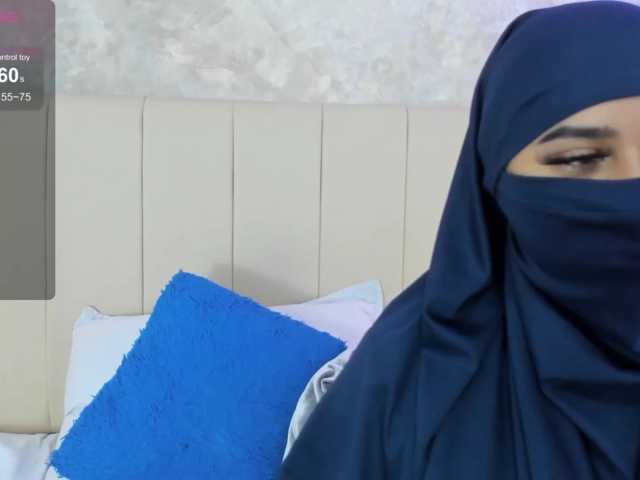 Dakshaa live cam on BongaCams